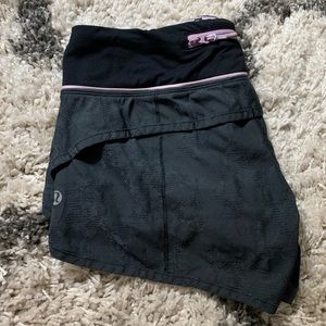 Lululemon Speed Short, Size 4